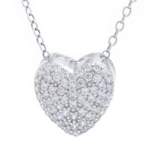 nwt ▪️ heart necklace.